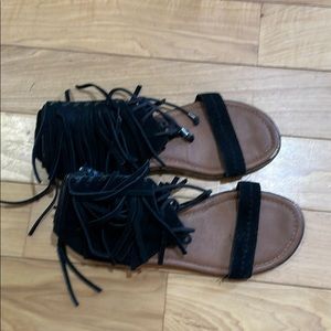 Minnetonka Fringe Sandals